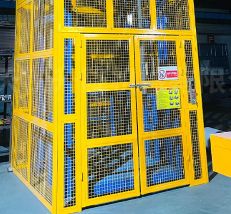 凌源货梯可以安装在室外吗